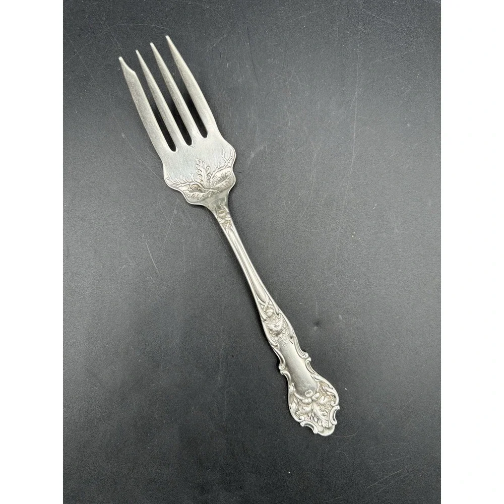 Charter‎ Oak by 1847 Rogers Plate Silverplate Cold Meat Fork 8 3/8